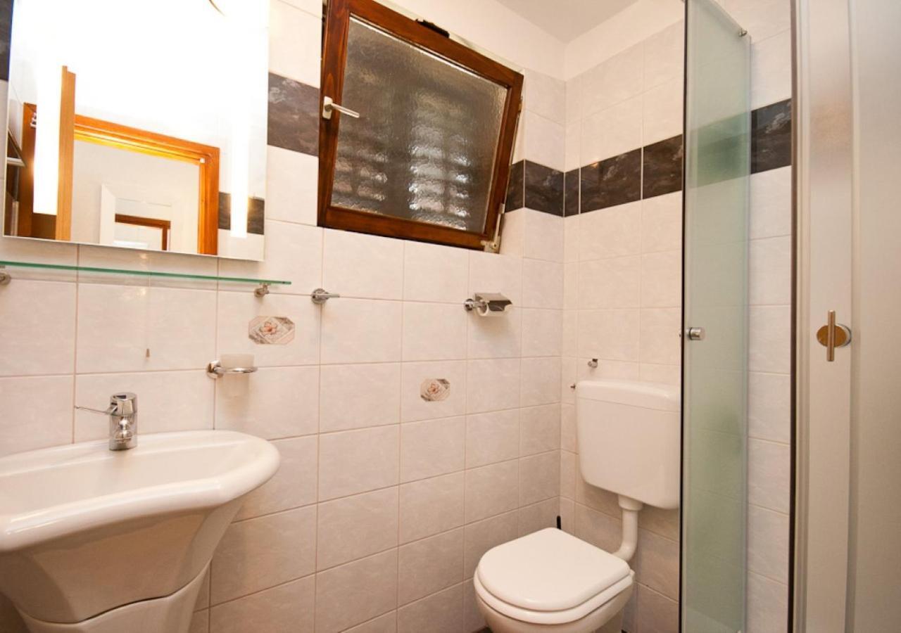באסקה Apartments Bozo מראה חיצוני תמונה
